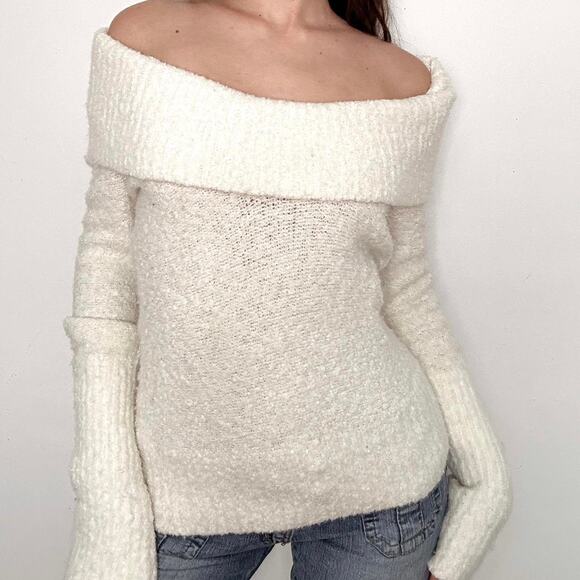 Y2k Wool Blend moda international cream off the shoulder sweater - Picture 3 of 8